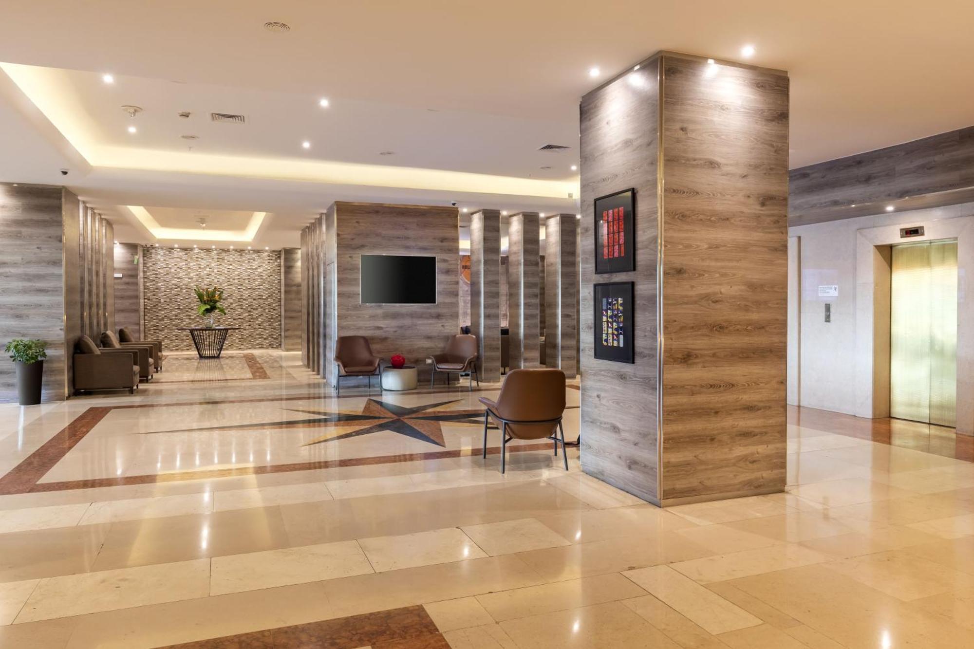 Crowne Plaza Santiago, an IHG Hotel Esterno foto