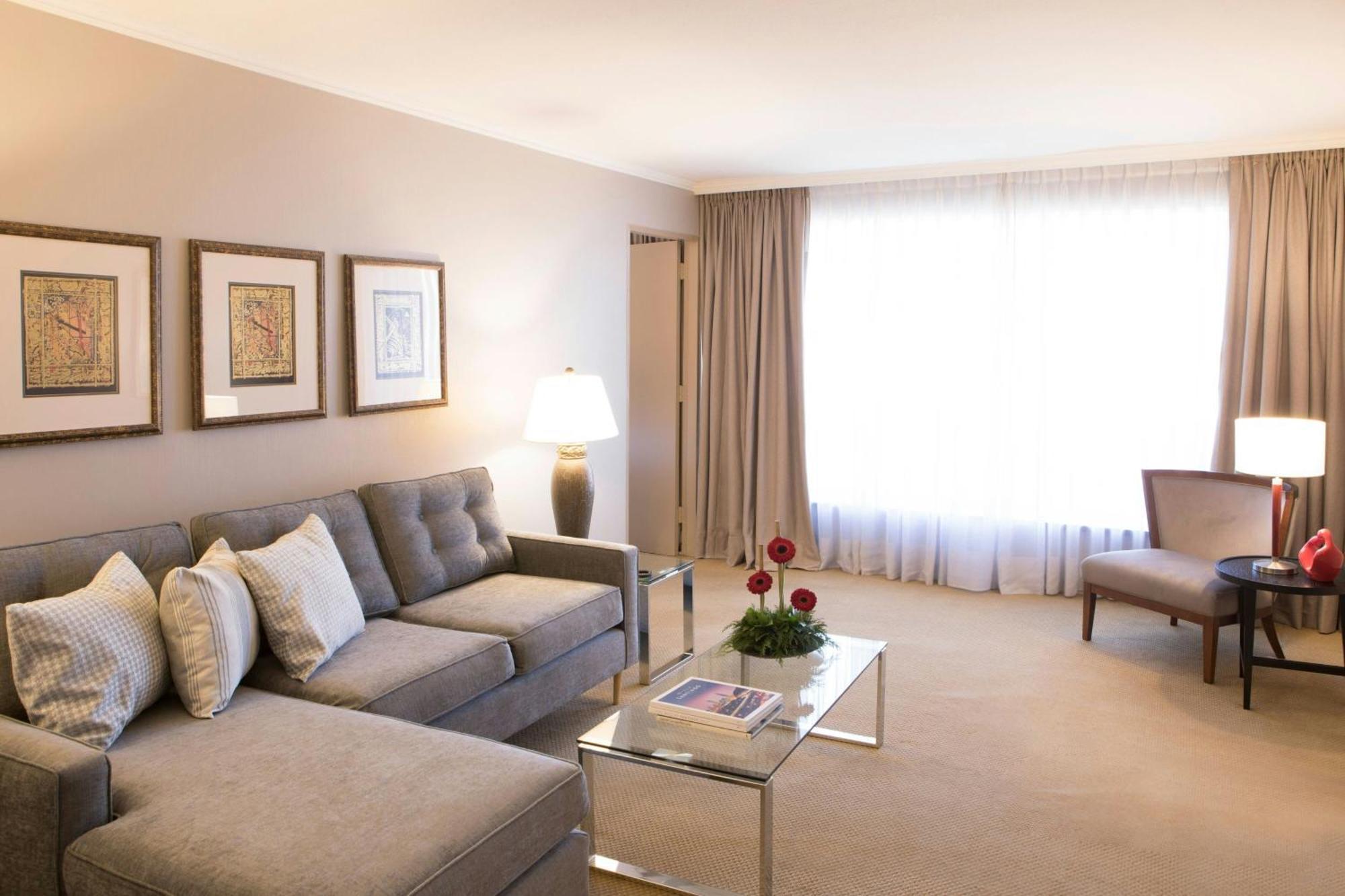 Crowne Plaza Santiago, an IHG Hotel Esterno foto